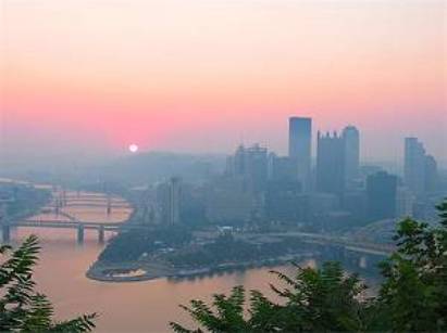 Free Pennsylvania Desktop Wallpaper - Sunrise over Downtown Pittsburgh Pennsylvania